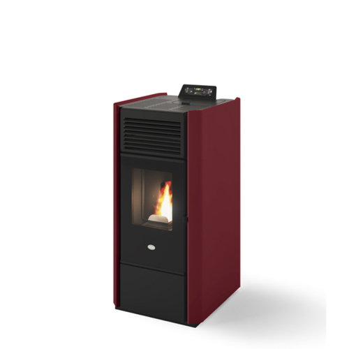 Eva Calor Nora Pelletofen mit eleganter schwarzer Glasfront, schlichter Stahlverkleidung und großer Sichtscheibe – kompakter Ofen für moderne Wohnräume