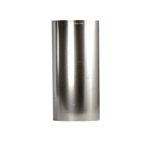 Das Bild zeigt das Produkt Rohr 0,15 m FAL 140 ø, ein zylindrisches Metallrohr mit einem glänzenden Finish, das für verschiedene Installations- oder Konstruktionszwecke verwendet werden kann. Es dient dazu, das Aussehen, Material und die Qualität des Rohres zu veranschaulichen.