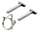 Das Bild zeigt den DN130 Wandhalter Extra Lang bis 550mm DW6 Dinak, ein Bauteil für die Montage von Abgasanlagen oder Schornsteinen. Es besteht aus zwei langen, rechteckigen Metallträgern, die an einem Ende mit jeweils einer Befestigungsplatte versehen sind, und einer Rohrschelle mit einer Spanneinrichtung und Befestigungslaschen. Der Wandhalter wird verwendet, um Abgasrohre sicher an einer Wand zu befestigen, und bietet durch die extra Länge von bis zu 550mm eine flexible Installationsmöglichkeit für verschiedene Abstände von der Wand.